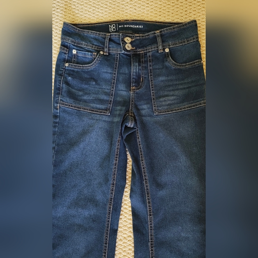 PRICE DROP on NO BOUNDARIES Juniors Extended Tab Dark Wash Low-Rise Flare Jeans